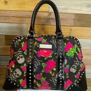 Betsy Johnson duffle weekender bag.  Skulls roses